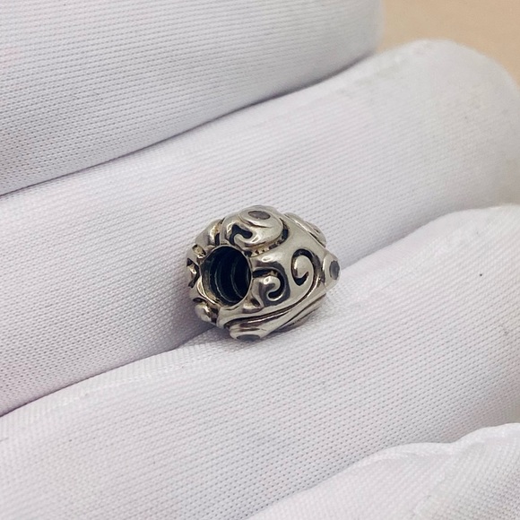 EUC Pandora 790548CZ Sterling Silver Day Dream Bead w/ Clear Zirconia - Picture 3 of 11